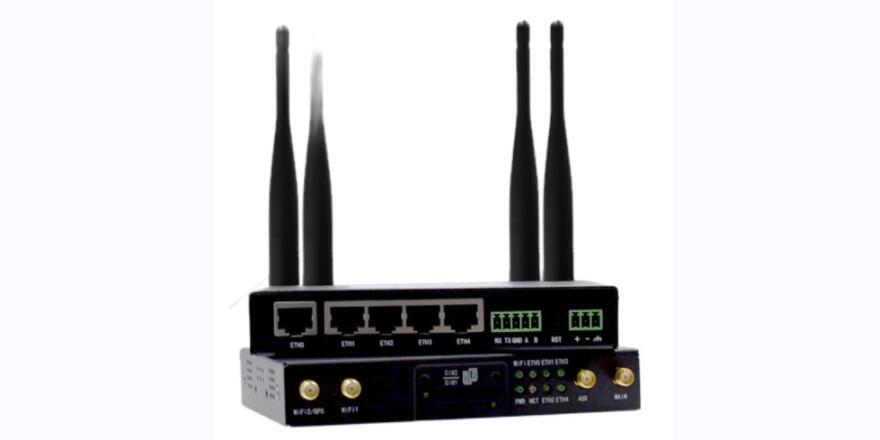 4G五口桌面式工業(yè)路由器 SR500-A